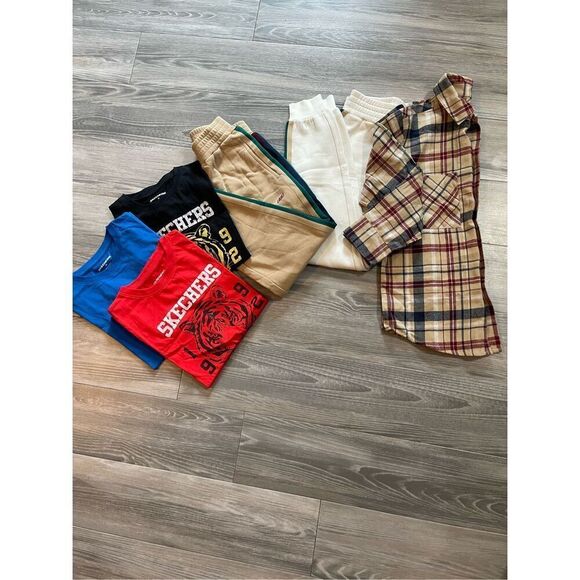 NWOT Skechers sweatpants & t-shirt 6 piece bundle Size Small & Medium - Picture 1 of 10